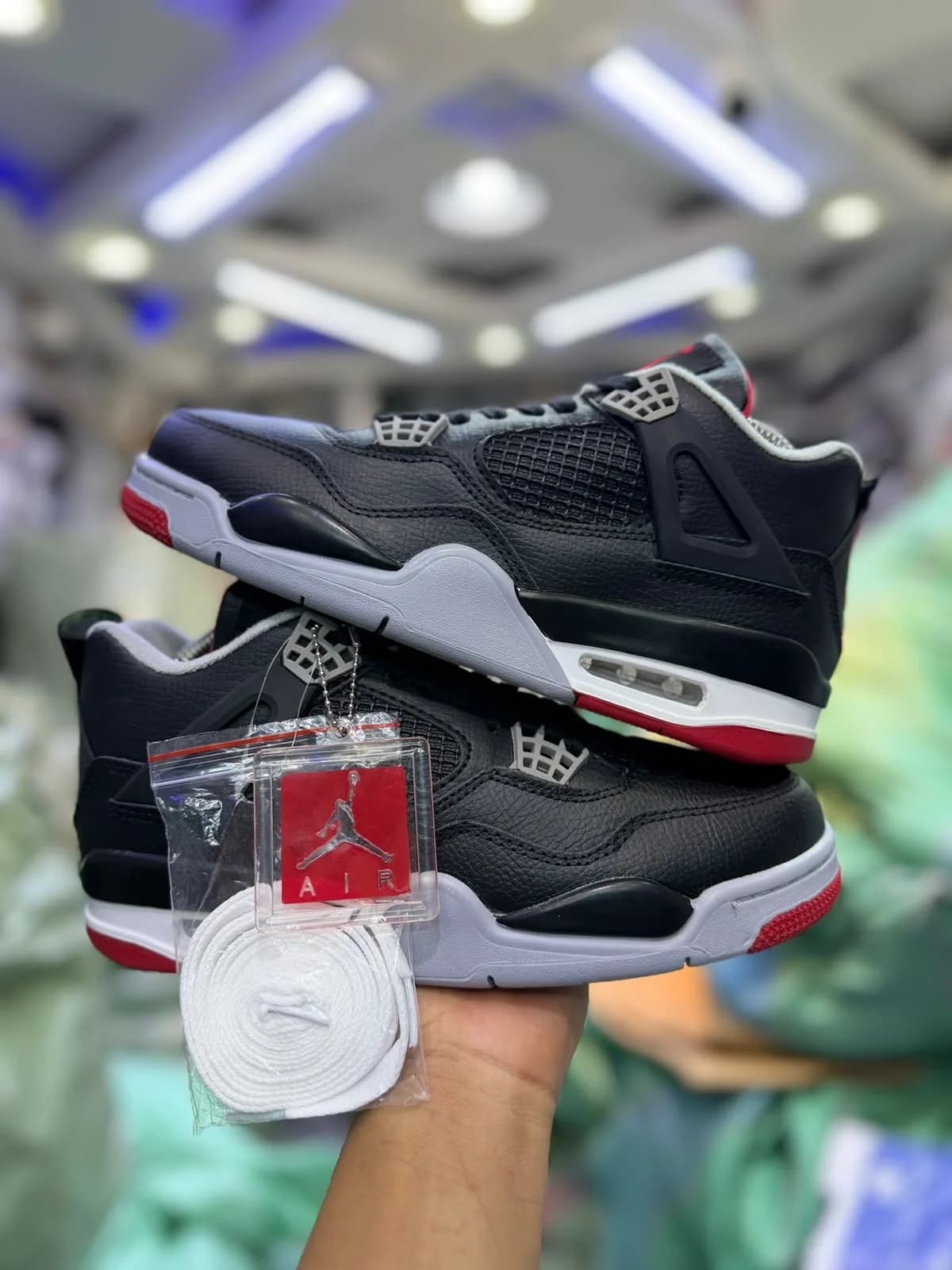 Air Jordan 4