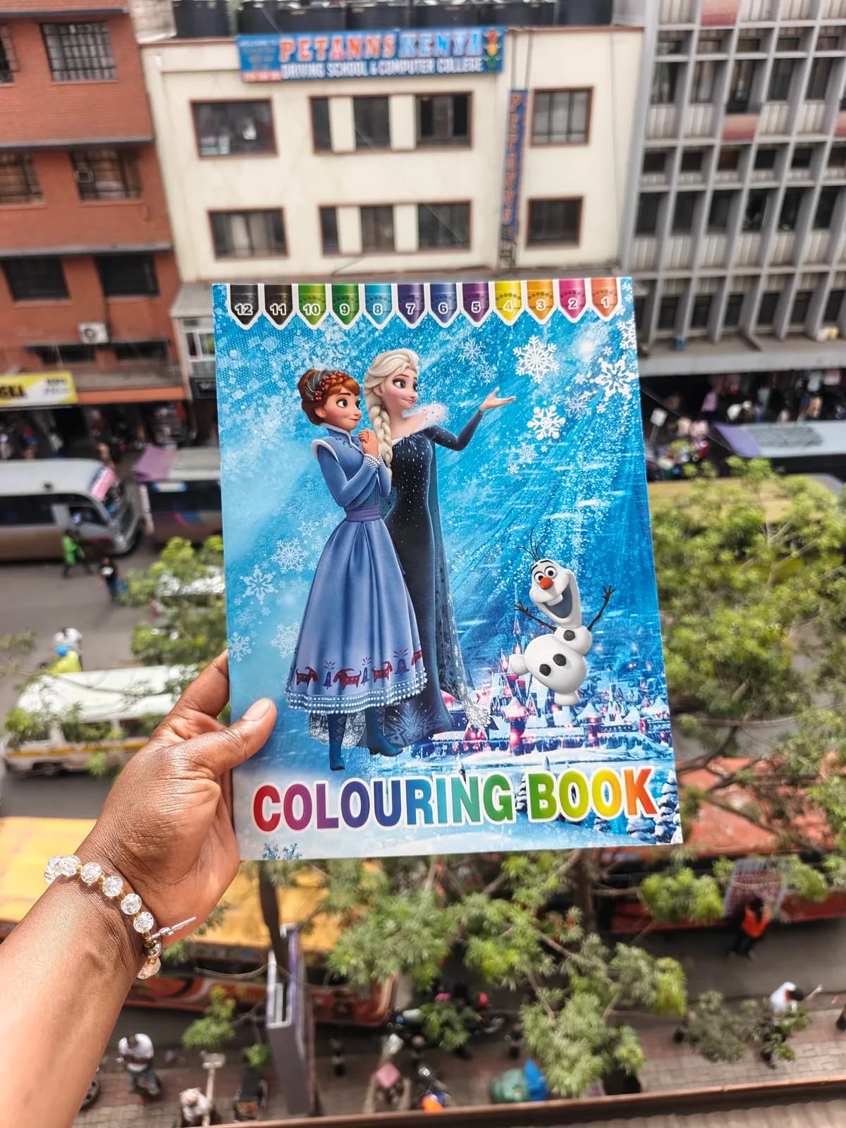 Cartoon-Themed Colouring Books with Stickers!
