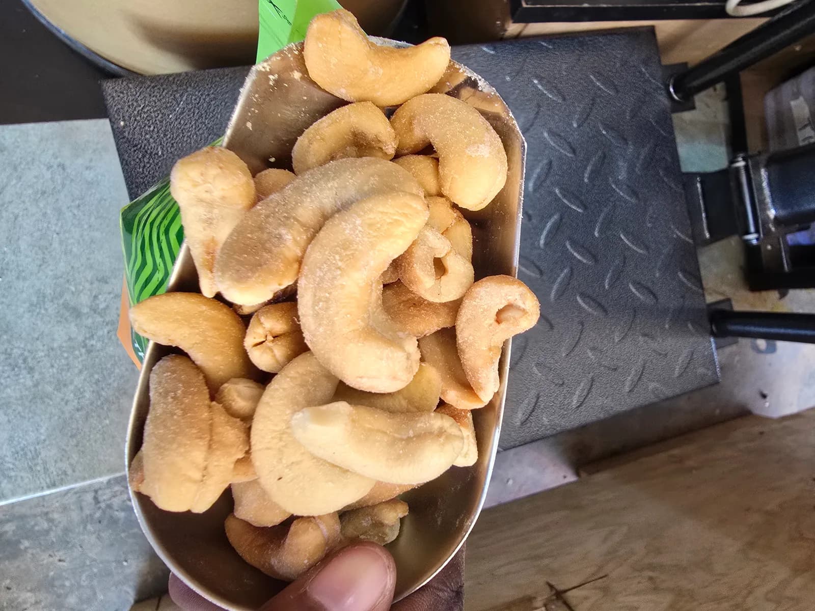 Roasted Cashew Nuts