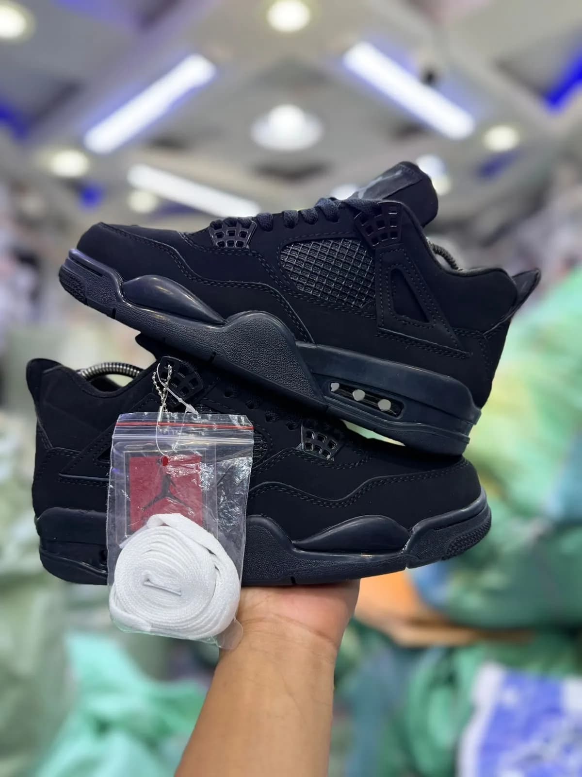 Air Jordan 4