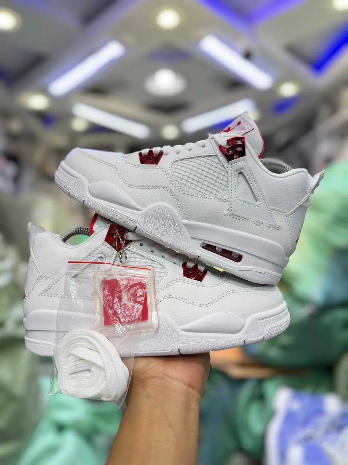 Air Jordan 4